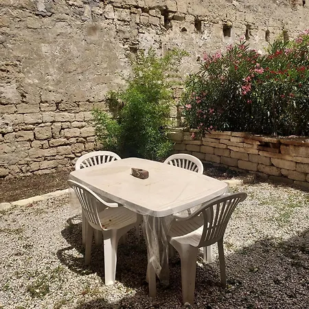 Appartement2 Entre Nimes-avignon-arles Ferienhaus Beaucaire (Gard)
